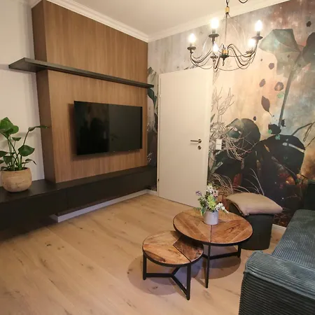 Promenadenhirsch Apartmán *